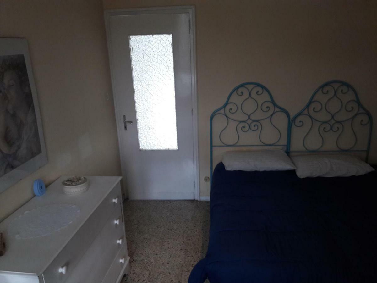 Appartamento In Villa 아치레알레 외부 사진